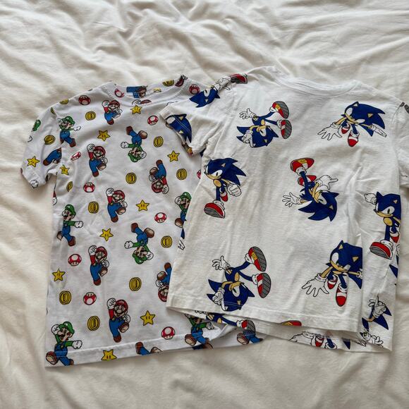 Bundle of Boys Character T-Shirts Super Mario and Sonic Hedgehog Size 8 - Picture 1 of 8